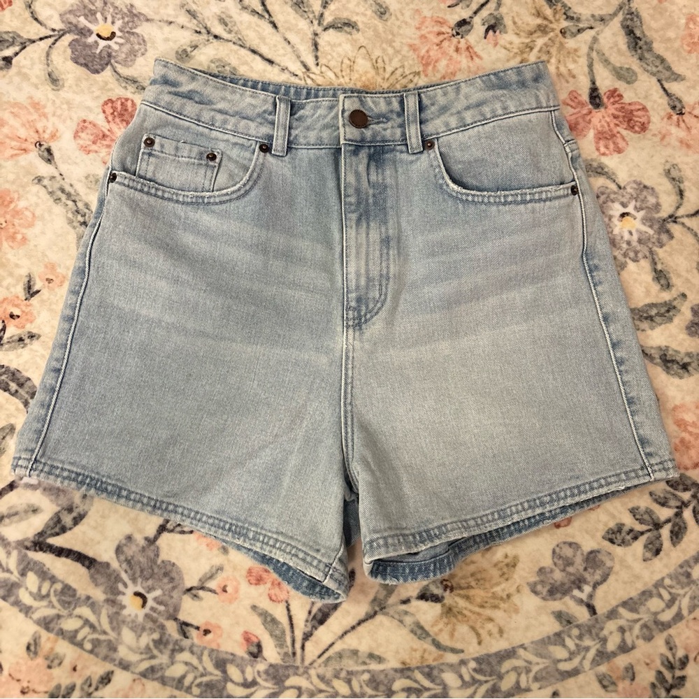 O'Neill Light Wash Jean Shorts